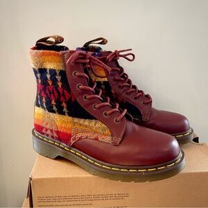 Dr. Martens x Pendleton 1460 Cherry Red Pagosa Springs Lace Up Combat Boots US 9